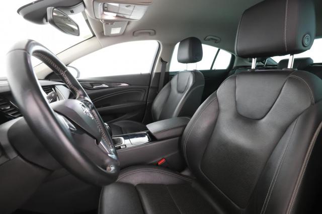 Opel Insignia image 4
