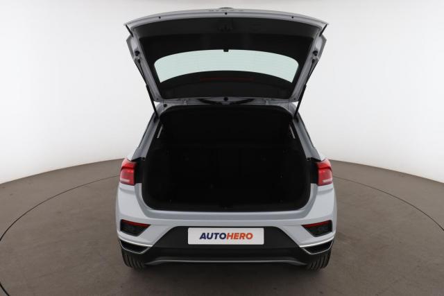 Volkswagen T-Roc image 9