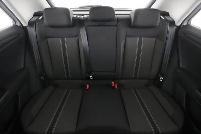 Volkswagen T-Roc image 6