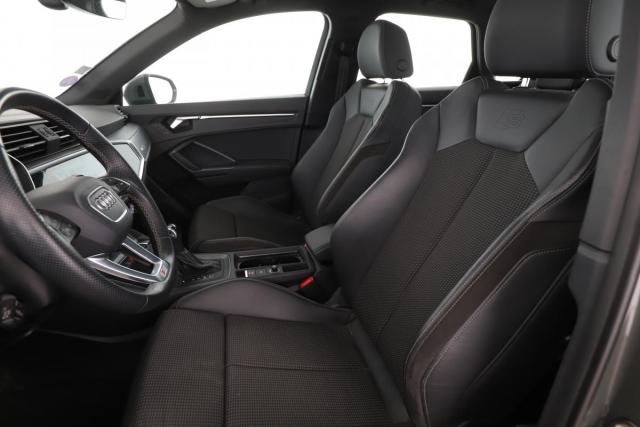 Audi Q3 image 5