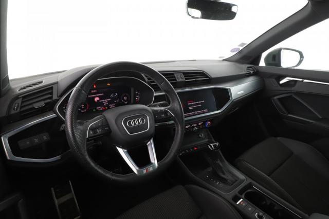Audi Q3 image 2