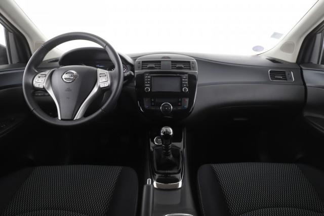 Nissan Pulsar image 1