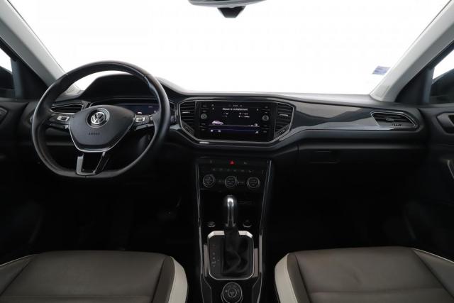 Volkswagen T-Roc image 6