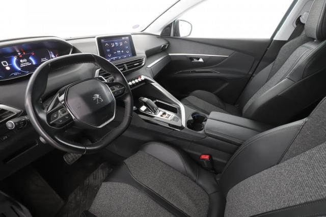Peugeot 5008 image 1