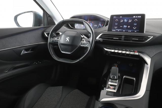 Peugeot 5008 image 9