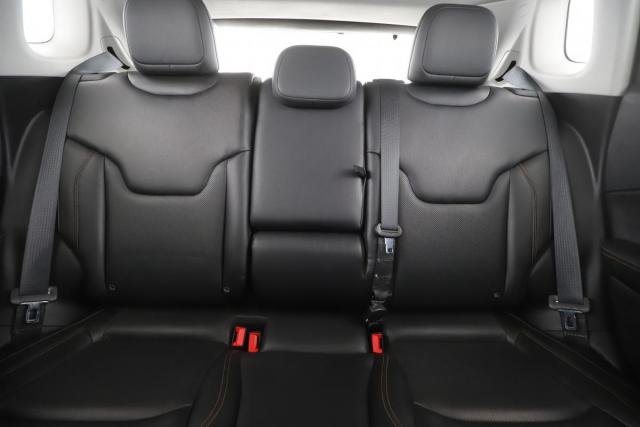 Jeep Compass image 1