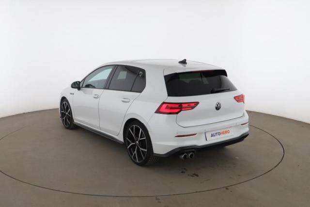Volkswagen Golf image 6