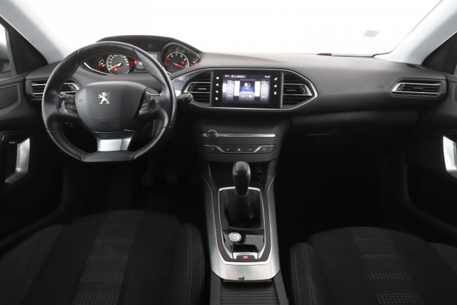 Peugeot 308 image 2