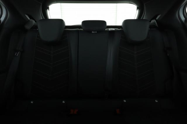 Opel Mokka image 2