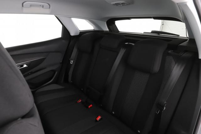 Peugeot 3008 image 9