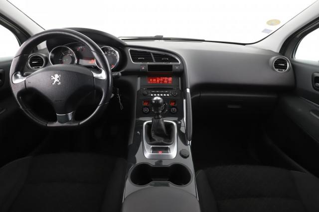 Peugeot 3008 image 3