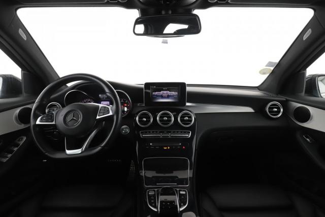 Mercedes Benz Glc image 4