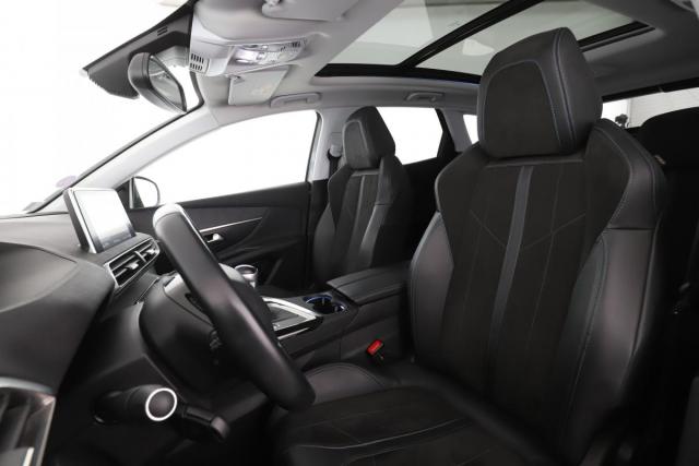 Peugeot 3008 image 8