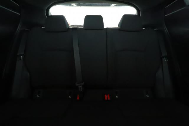 Toyota C-Hr image 3