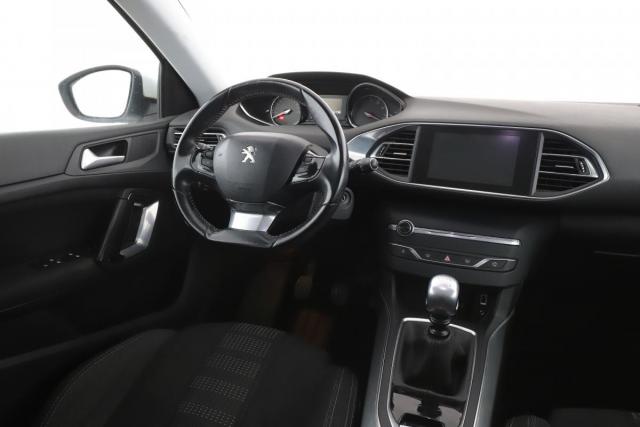 Peugeot 308 image 5