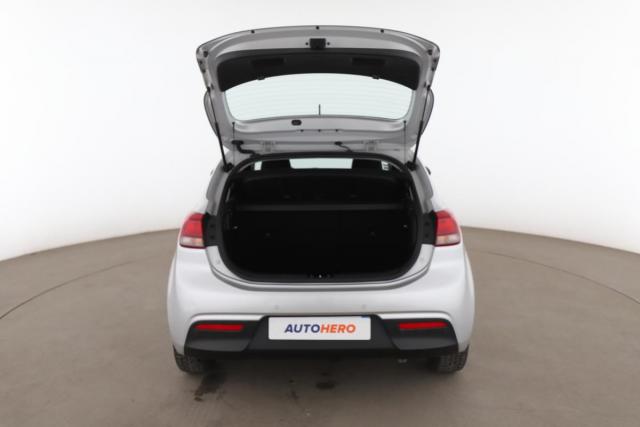 Kia Rio image 2