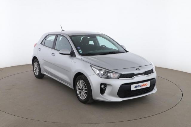 Kia Rio image 4