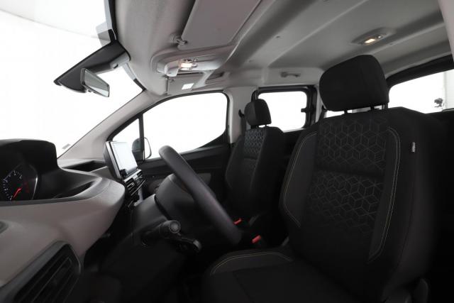 Peugeot Rifter image 7