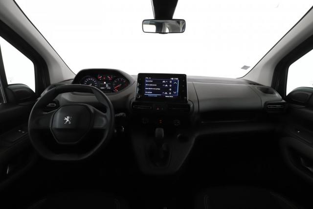 Peugeot Rifter image 6