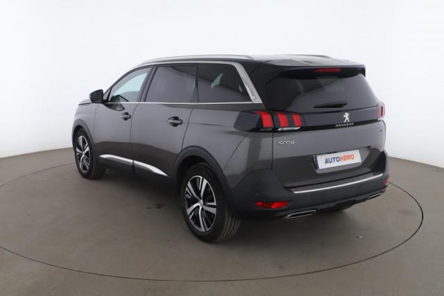 Peugeot 5008 image 6