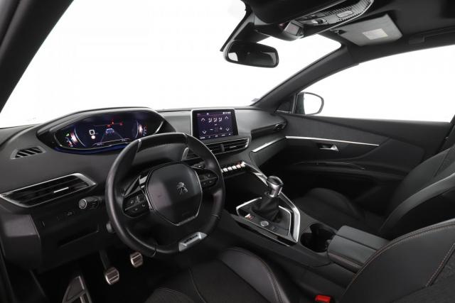 Peugeot 5008 image 5