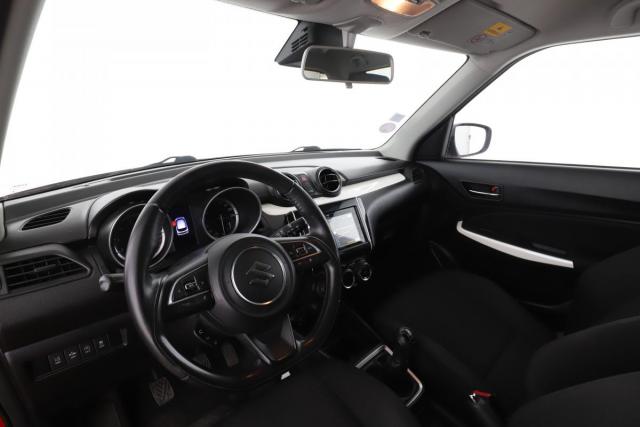 Suzuki Swift image 7