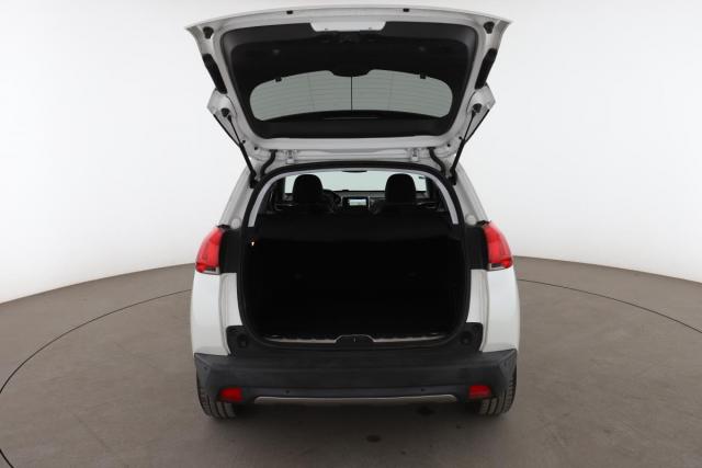 Peugeot 2008 image 5