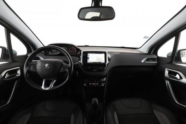 Peugeot 2008 image 9