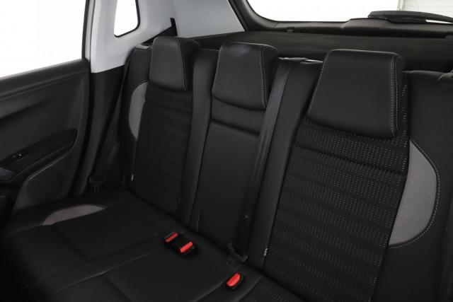Peugeot 2008 image 6