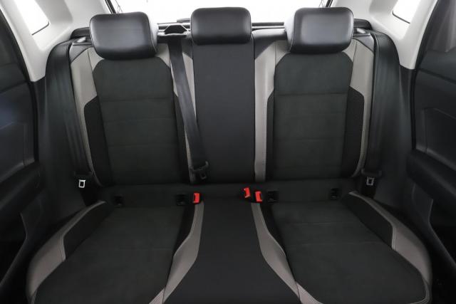Volkswagen Polo image 3
