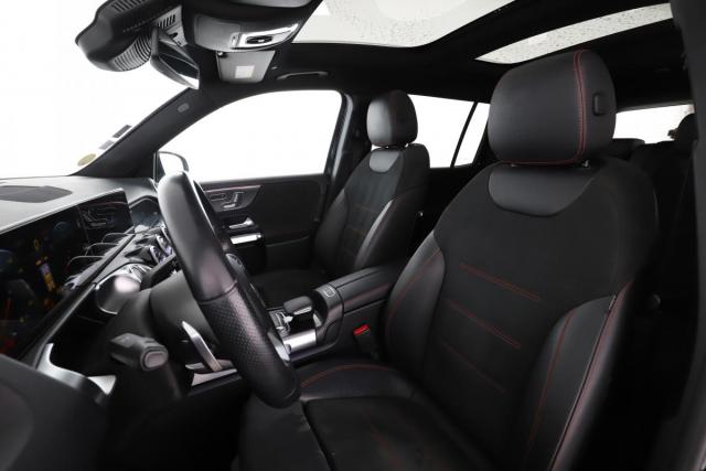 Mercedes Benz Glb image 3