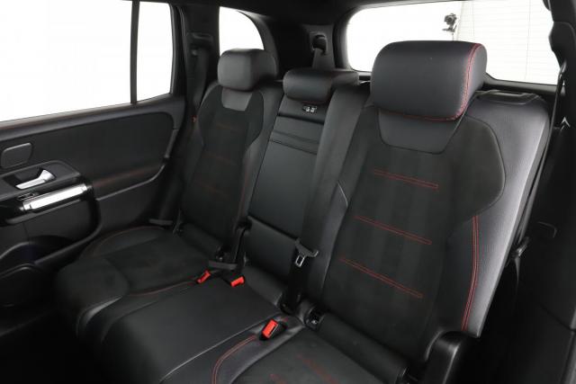 Mercedes Benz Glb image 8