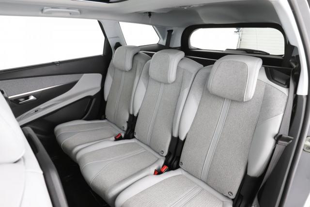 Peugeot 5008 image 7