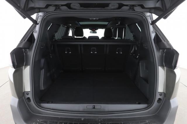 Peugeot 5008 image 1