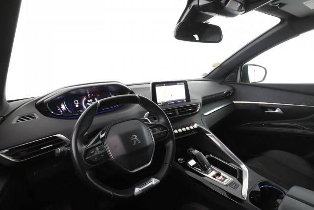 Peugeot 5008 image 2