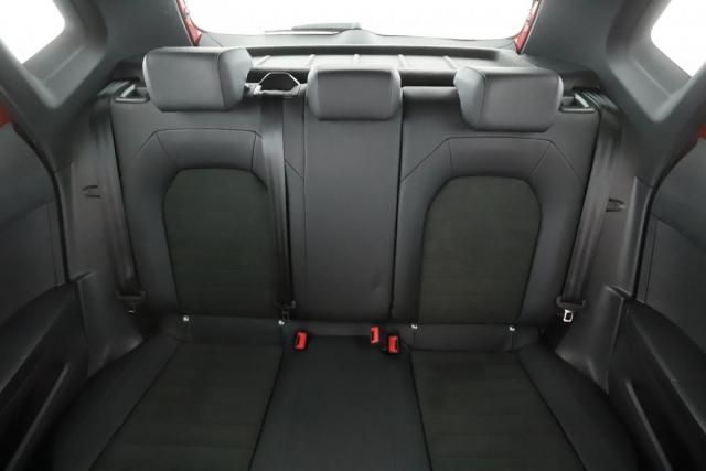 Seat Arona image 2