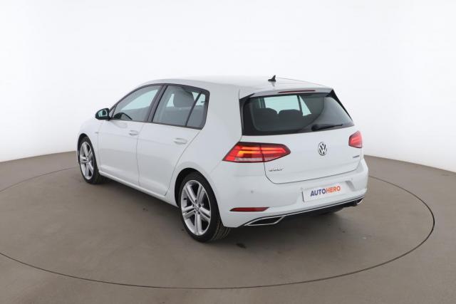 Volkswagen Golf image 6
