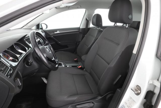 Volkswagen Golf image 5