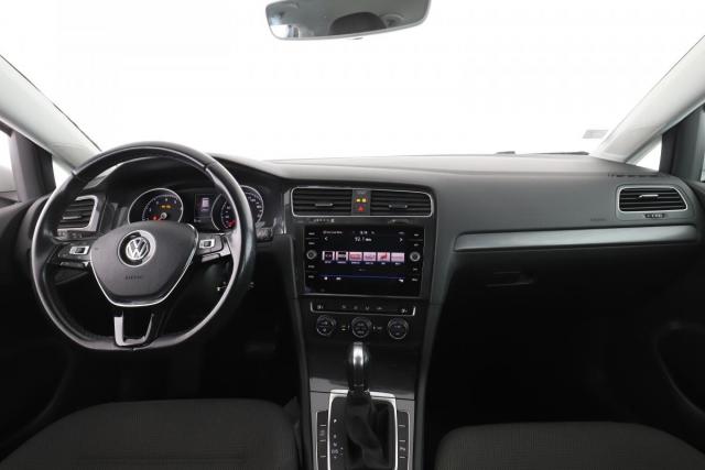 Volkswagen Golf image 2