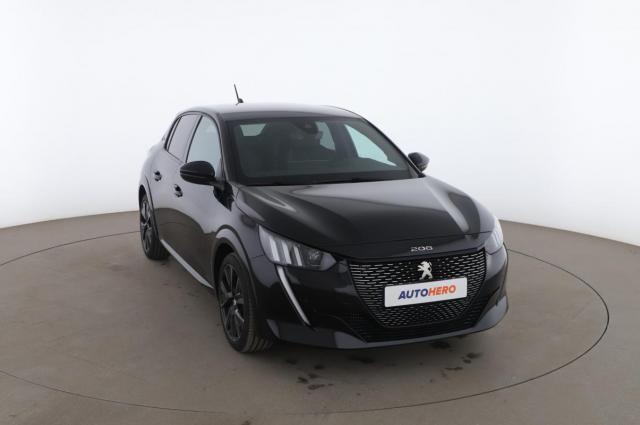 Peugeot 208 image 6