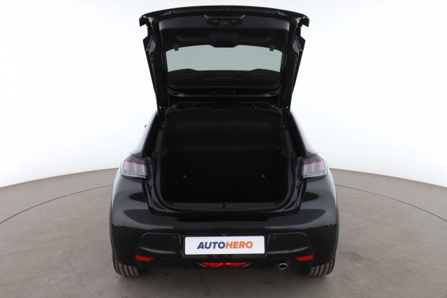 Peugeot 208 image 9