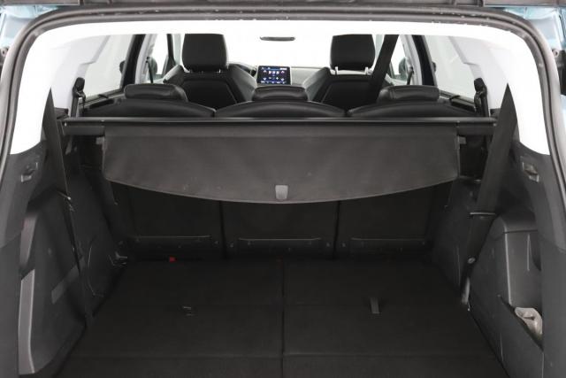 Peugeot 5008 image 8