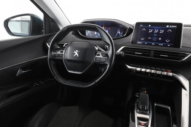 Peugeot 5008 image 2