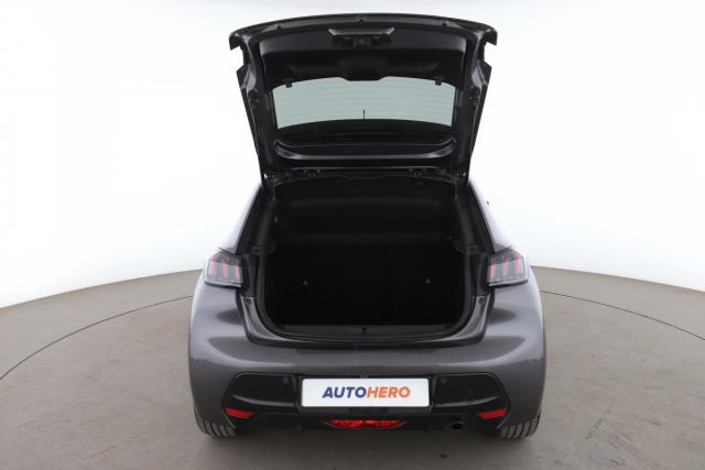 Peugeot 208 image 2
