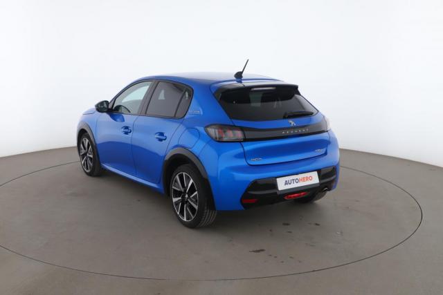 Peugeot 208 image 6