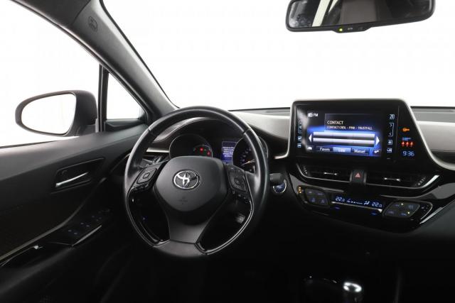 Toyota C-Hr image 1
