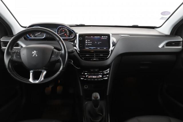 Peugeot 2008 image 1