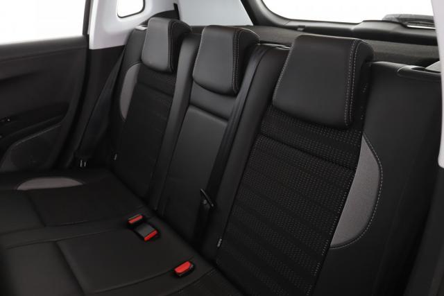 Peugeot 2008 image 5