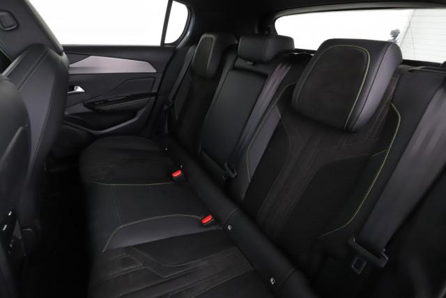 Peugeot 308 image 1