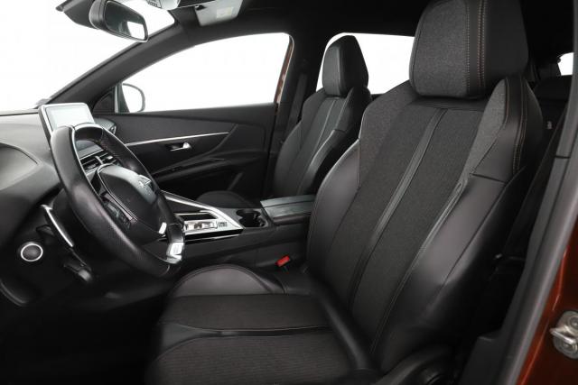 Peugeot 3008 image 1